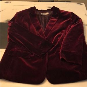 - Tahari Beautiful Deep Red Blazer!  Sz. 20